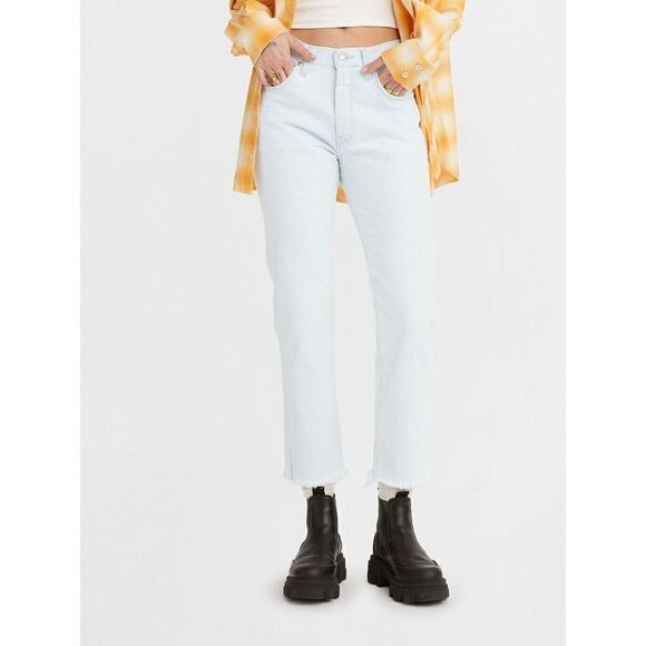 Levis 501 Original Cropped Jeans Womens 30x26 Light Wash Premium 362000249 - Picture 1 of 7